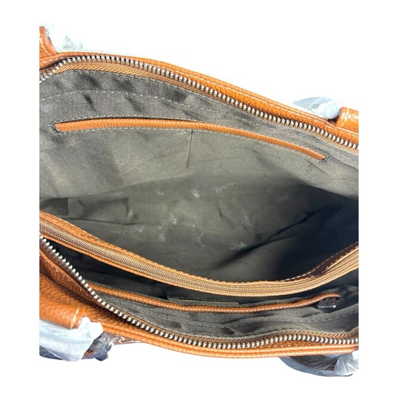 Stunning Trinity Ranch Purse & Wallet Set - Picture 3 of 11